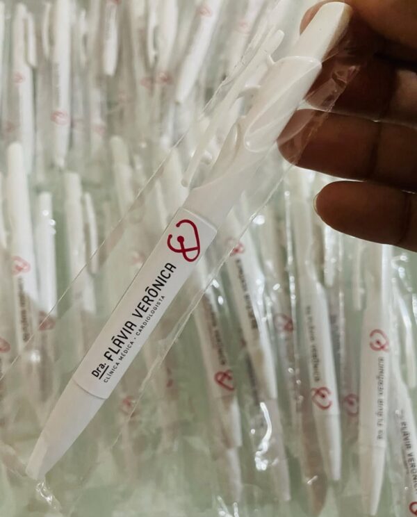 Caneta personalizada no adesivo - Image 2